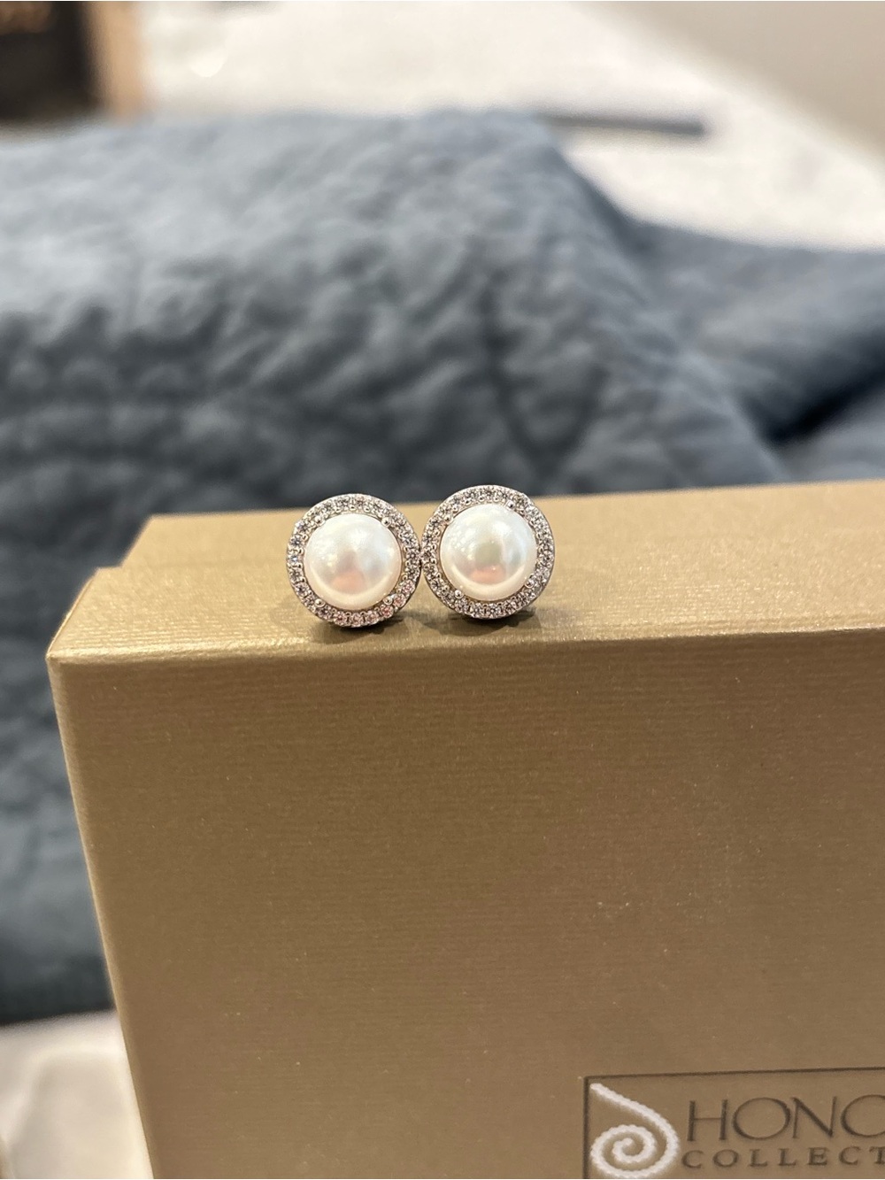 NWT Honora 925 Sterling Silver Freshwater Pearl CZ Halo Stud Earrings Brand New